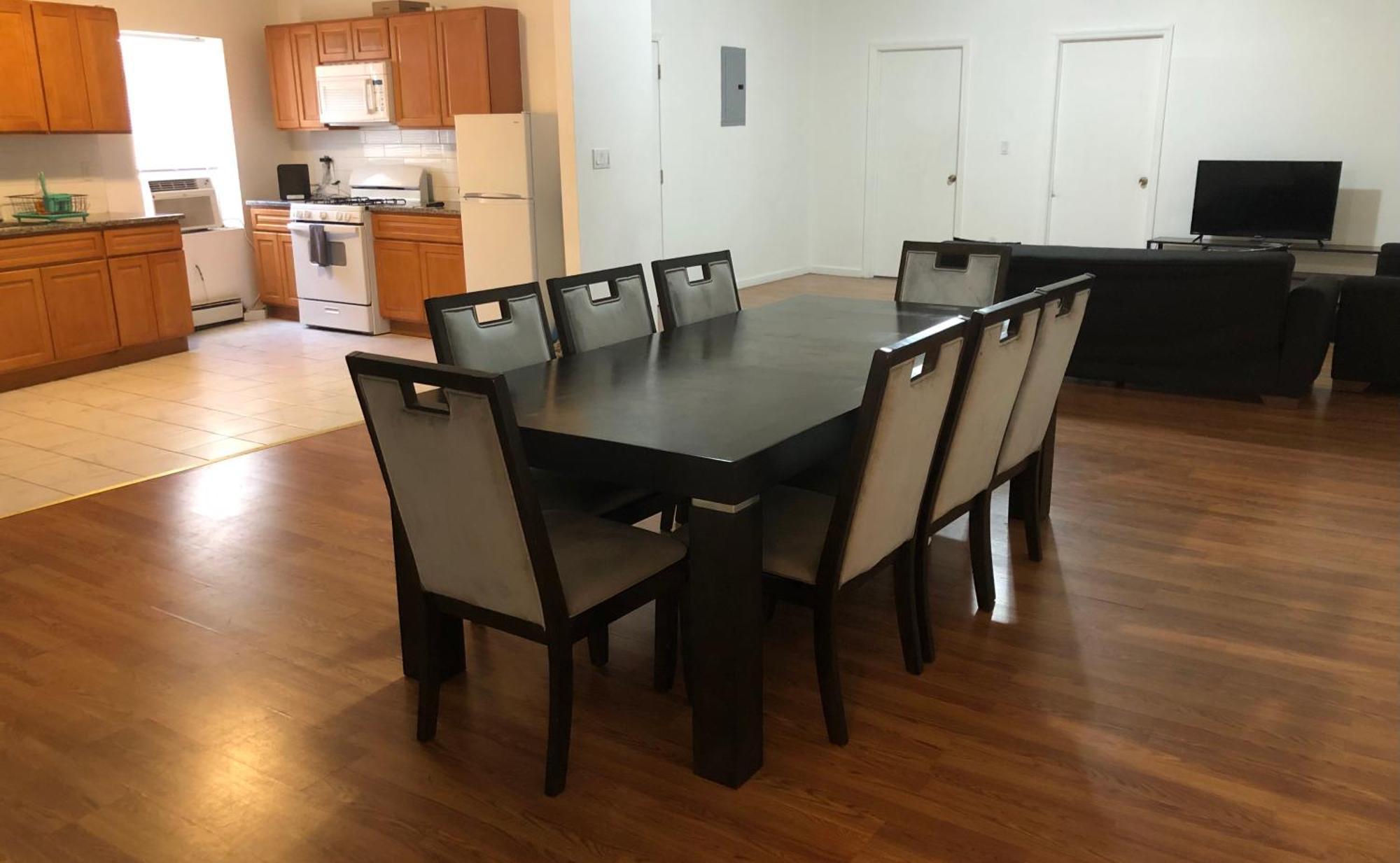 Large And Private Apartment Can Sleep Up To 8 People Comfortably With Direct Nyc Manhattan Train Only 5 Minute Walk Away Elizabeth Exterior photo